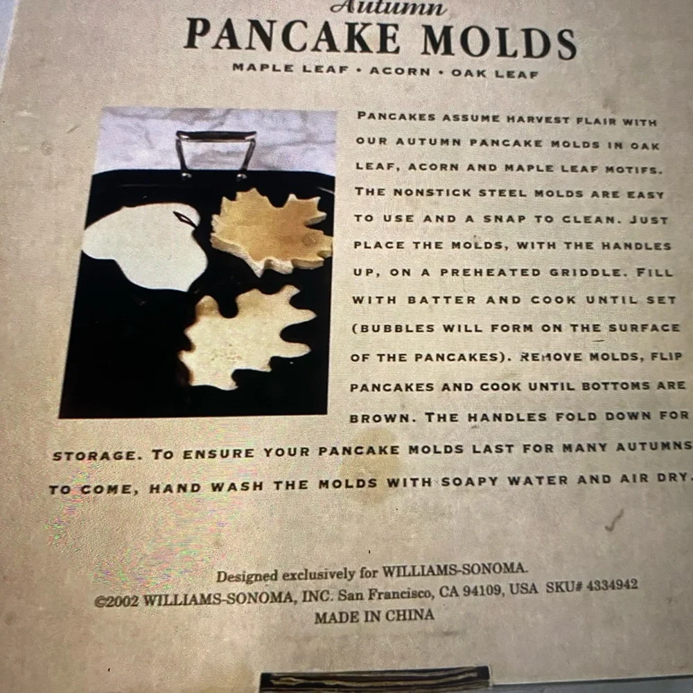 Williams Sonoma Christmas Pancake 4 Mold Nonstick Leaf & House EUC